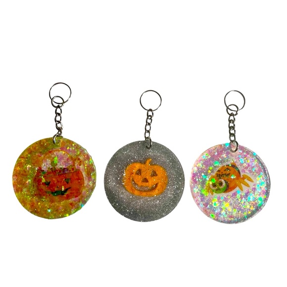 Handmade Resin Halloween Glitter Keychain Set of 3 - Picture 1 of 4
